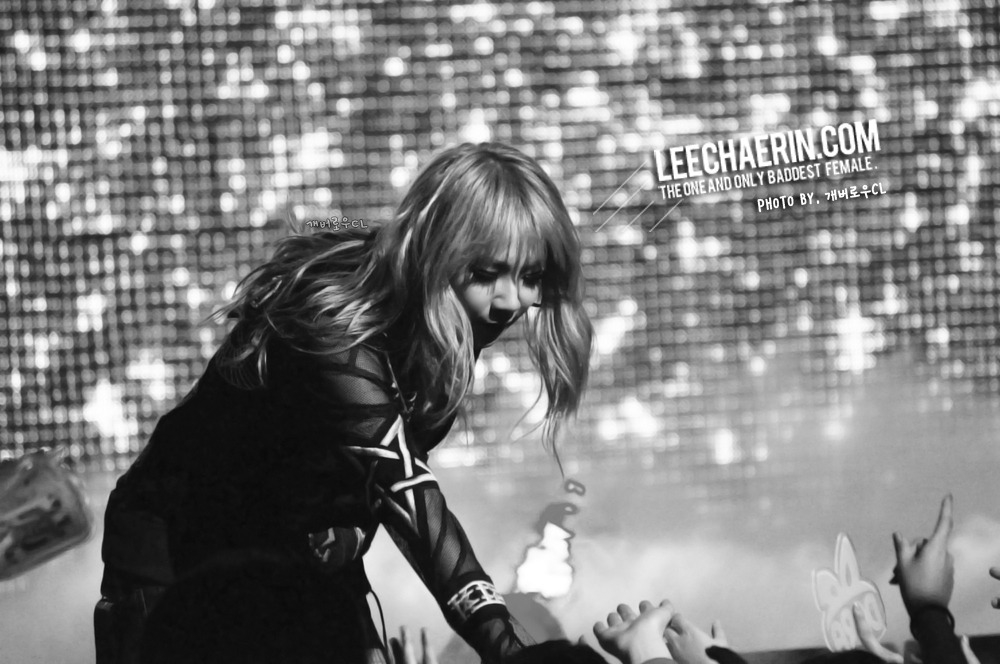 2NE1 & Gummy's concert: « Going Together » Tumblr_miu04r01ul1qc3ifdo2_1280